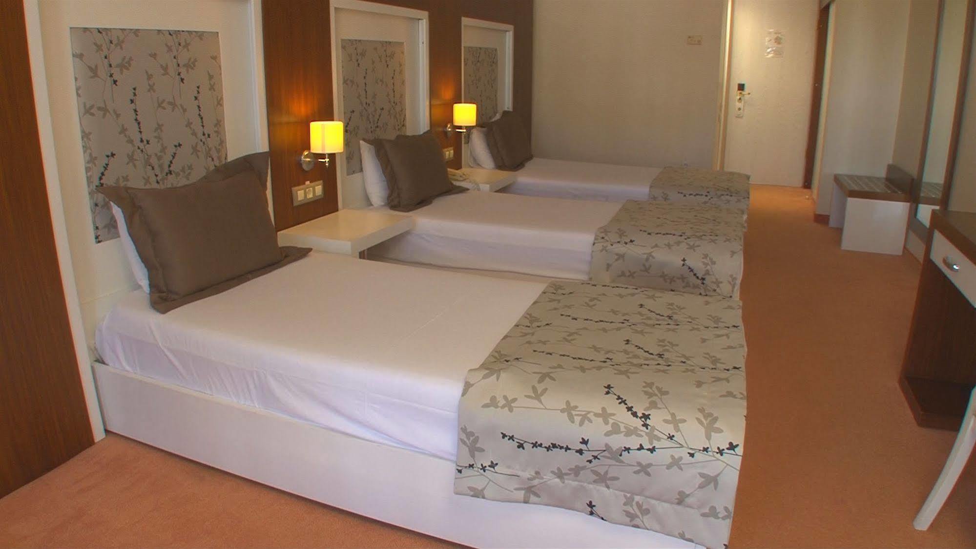 Sentinus Hotel 4*