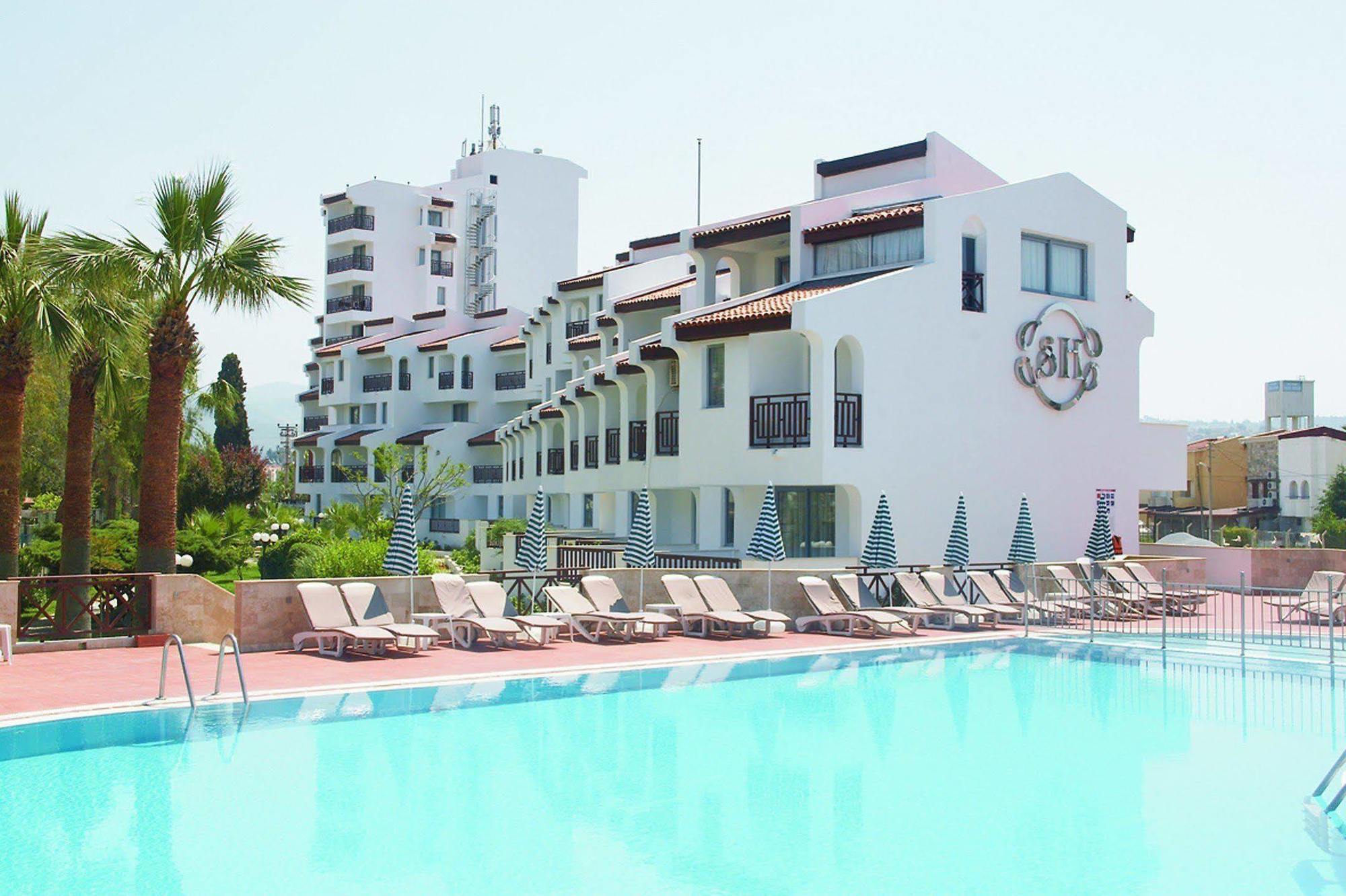 Sentinus Hotel 4*